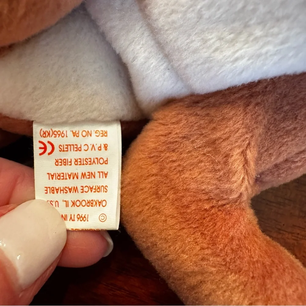 Vintage Ty Beanie Baby Pouch Kangaroo Joey PVC 5th Gen Tags